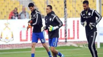 دارت عجلة الزمن.. الشناوي يواجه مصير الحضري قبيل كأس العالم